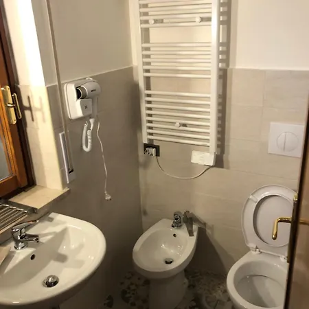Guest house Moon River 3*