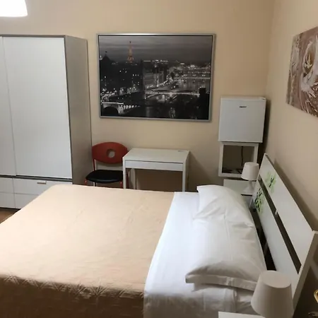 月亮河旅馆 佩斯卡拉